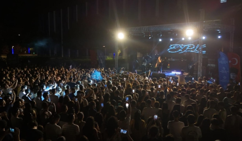 Konserler, Efeler’den sonra Nazilli’de Bilal Sonses ile sürecek