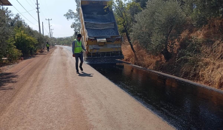 Çerçioğlu’ndan yol hamlesi: Çalışmalar aralıksız sürüyor