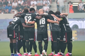Hradec-Kralove-Besiktas-Maci-Sonrasi-Yazar-Analizleri-featured