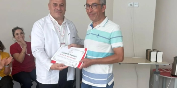 Emekli olan Dr. Kırcaklı’ya teşekkür belgeli uğurlama