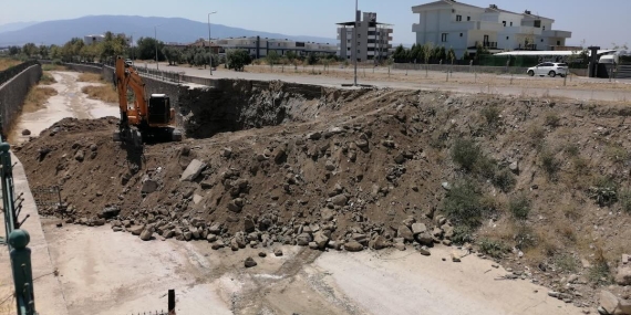 Taş duvar çalışmaları başladı: DSİ’den 1500 ton tahkimat
