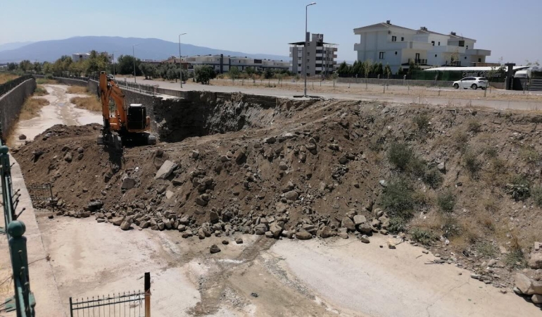 Taş duvar çalışmaları başladı: DSİ’den 1500 ton tahkimat
