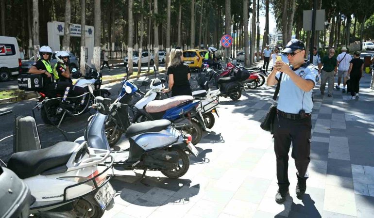 Kaldırımlar boşaltıldı: Kurallara uymayanlara ceza