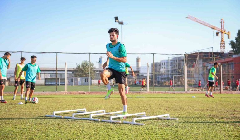 İncirliova Belediyespor hazırlıklarında hız kesmiyor