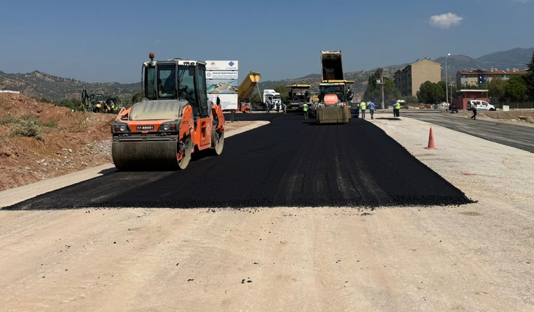 Aydın Büyükşehir’den 17 ilçede eş zamanlı mesai