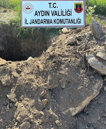 SÖKE’DE İZİNSİZ KAZI YAPAN 5 ŞÜPHELİ SUÇÜSTÜ YAKALANDI