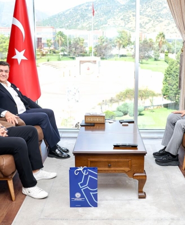adü-kent-hacisalihoglu-1