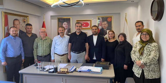 AK Parti İl Başkanı Erdem, Nazilli teşkilatıyla bir araya geldi